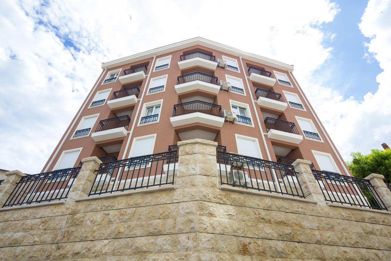 Chiron Apartments Budva Exterior foto